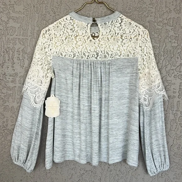 Altar’d State Lace Yoke Long Sleeve Knit Top Keyhole Back NWT - Picture 4 of 10